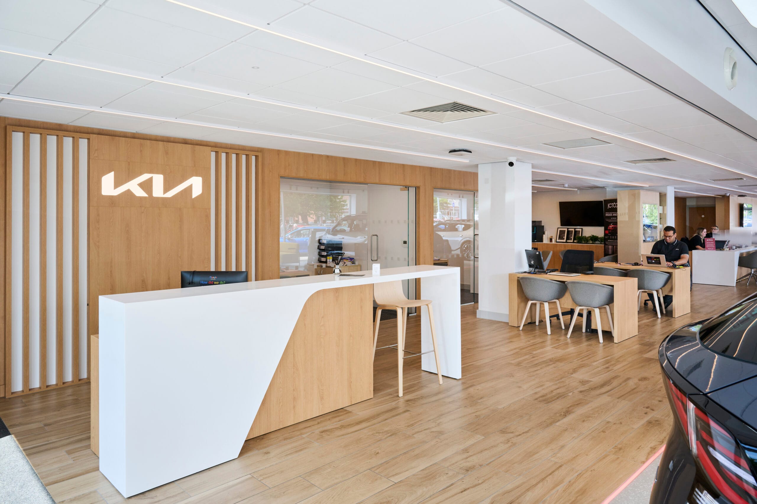 kia car showroom reception