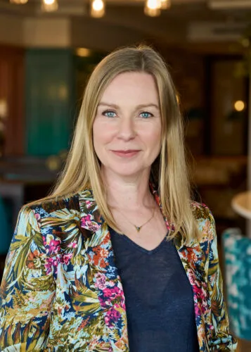 Abi Perry-Jones Creative Director at Jones AD